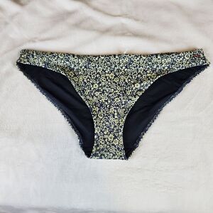Everlane Renew Black & White Floral Bikini Bottoms Size XL